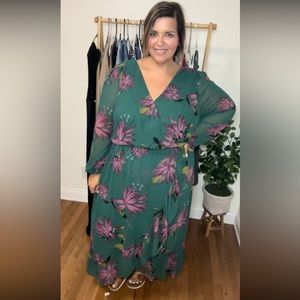 Ava & Viv faux wrap floral dress. 3X